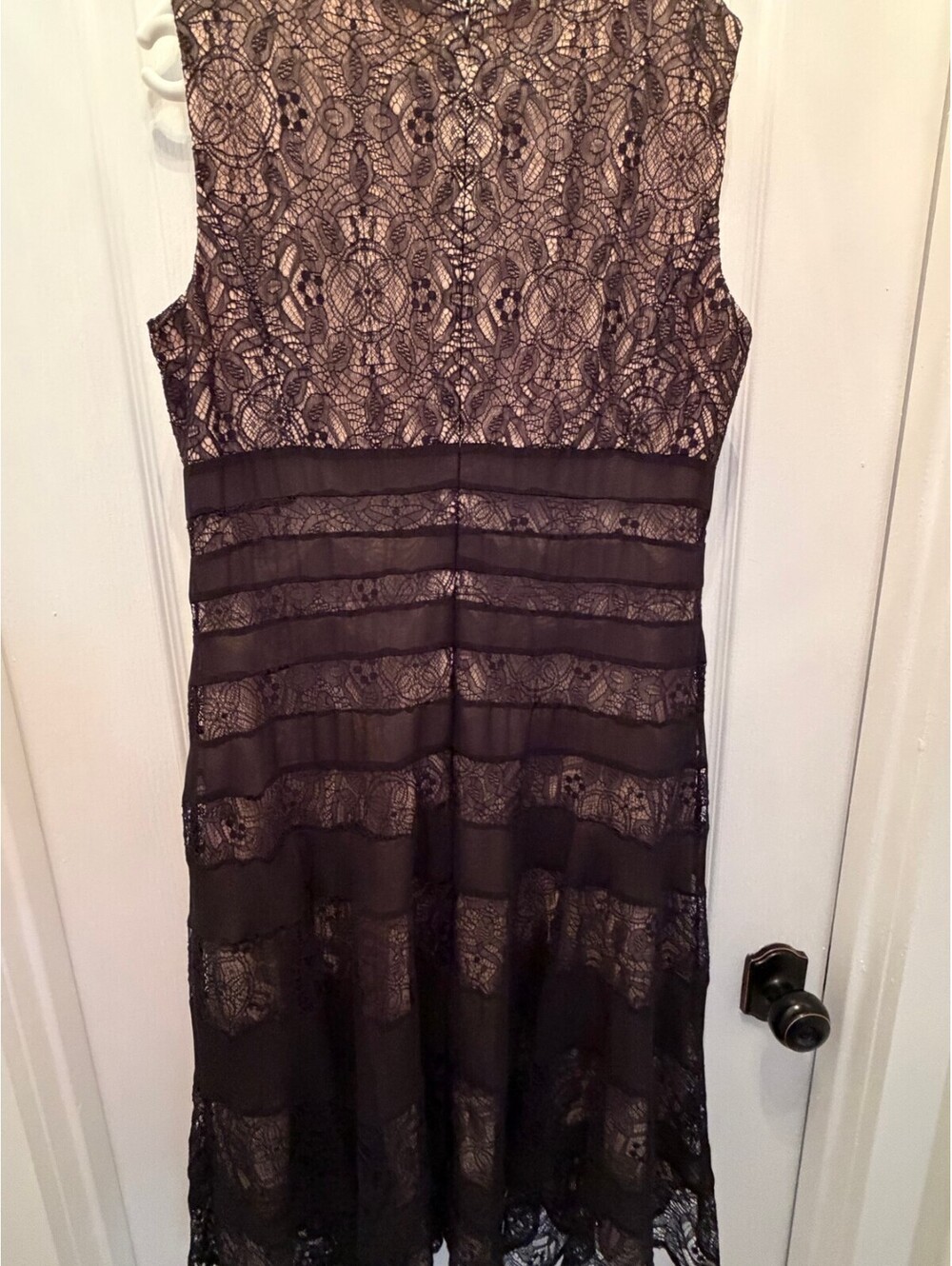 Anne Klein Black Lace Dress Sleeveless V-Neck Striped Lined Size 14